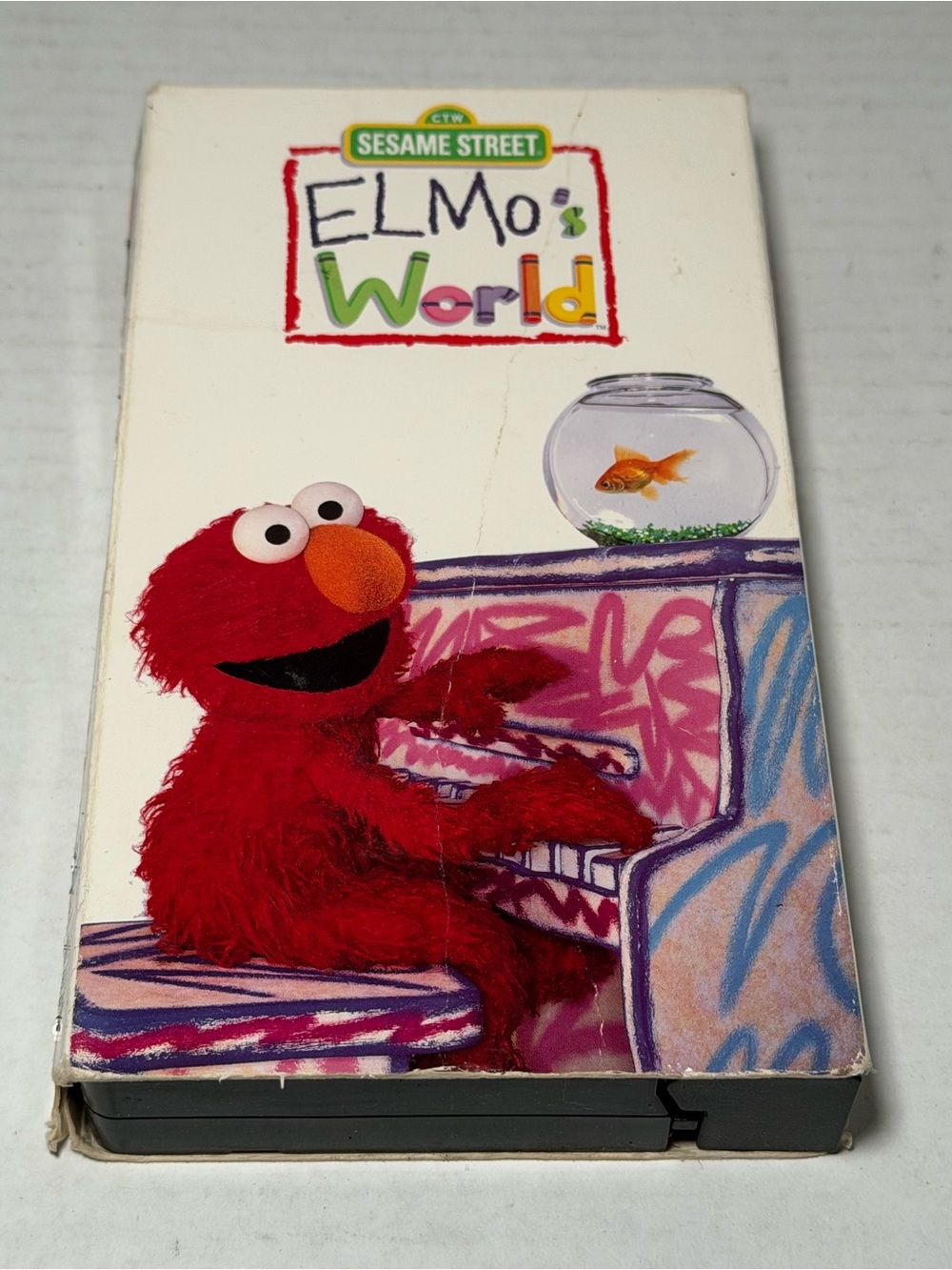Elmo’s World. Sesame Street. VHS Tape. 50 Minutes, Sony Wonder, 2000, Jim Henson